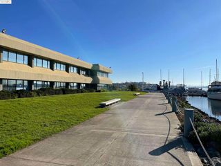 11 Embarcadero W, Oakland, CA 94607