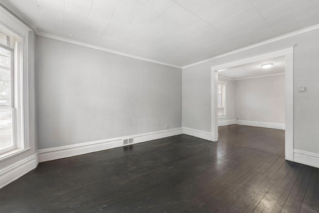 680 Lawson Avenue E, Saint Paul, MN 55106