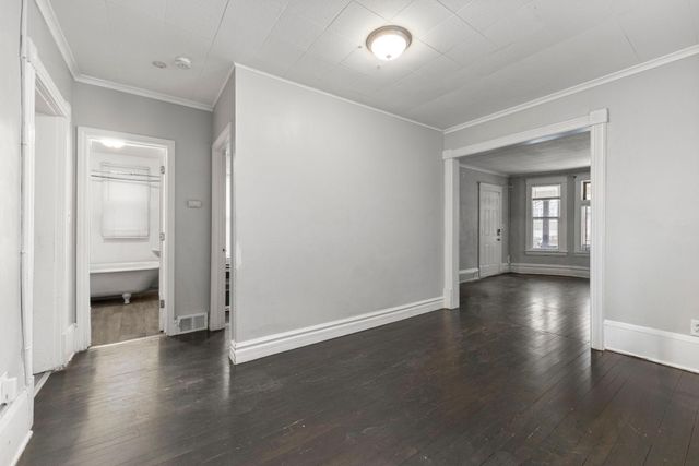 680 Lawson Avenue E, Saint Paul, MN 55106