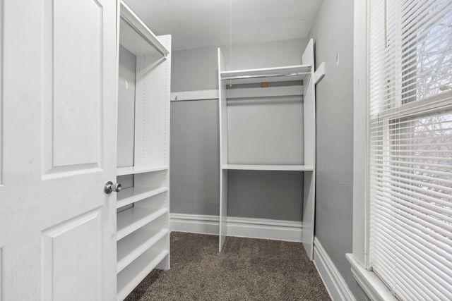 680 Lawson Avenue E, Saint Paul, MN 55106