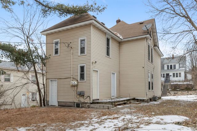 680 Lawson Avenue E, Saint Paul, MN 55106