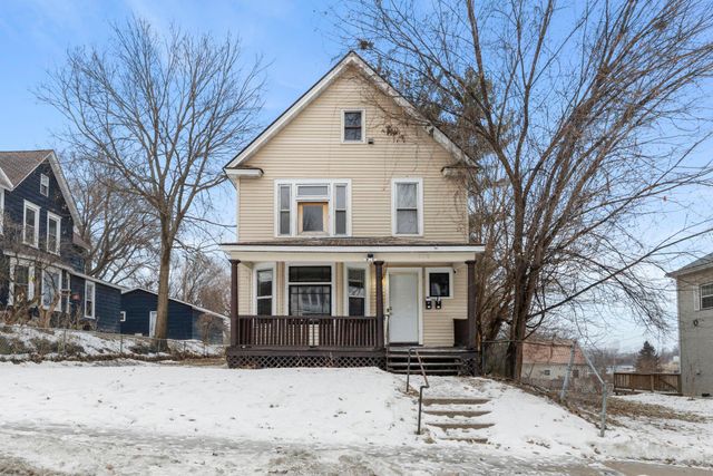 680 Lawson Avenue E, Saint Paul, MN 55106