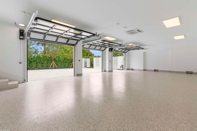 2914 N Flagler Drive, West Palm Beach, FL 33407