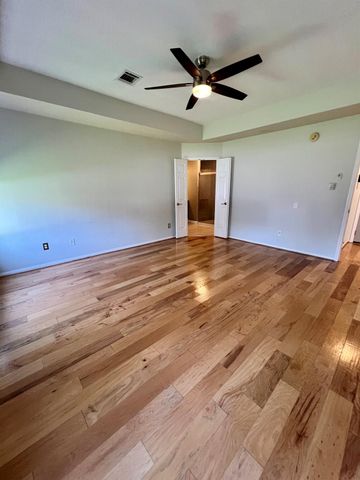 1735 W Welsford Drive, Spring, TX 77386