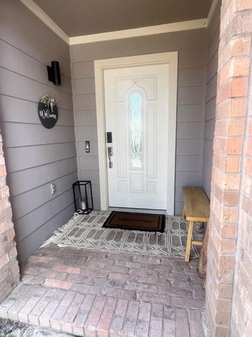 1735 W Welsford Drive, Spring, TX 77386