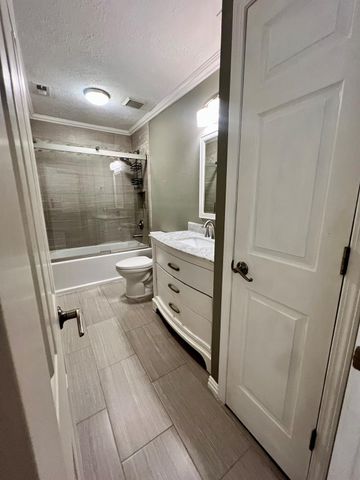 1735 W Welsford Drive, Spring, TX 77386