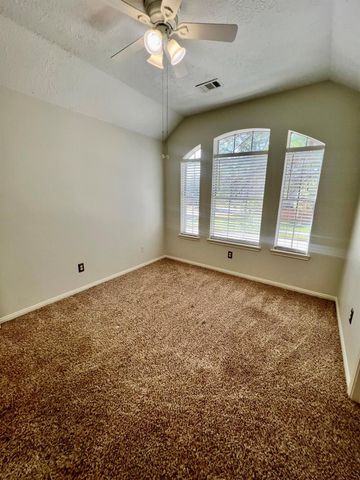 1735 W Welsford Drive, Spring, TX 77386