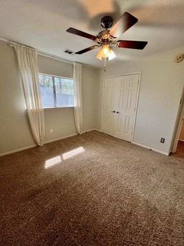 1735 W Welsford Drive, Spring, TX 77386