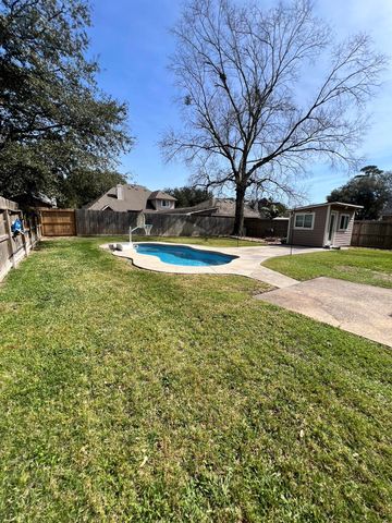 1735 W Welsford Drive, Spring, TX 77386