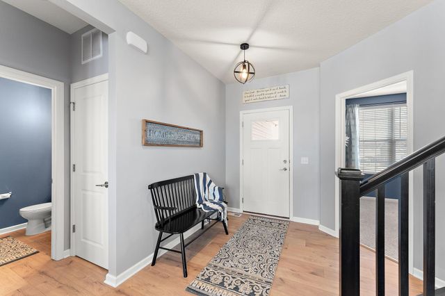 20511 Gunnison Drive, Lakeville, MN 55044