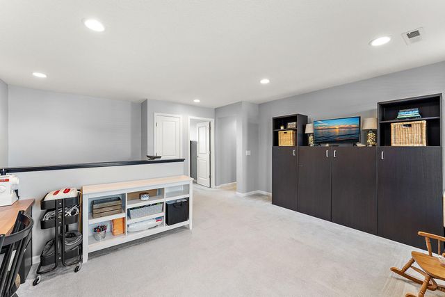 20511 Gunnison Drive, Lakeville, MN 55044