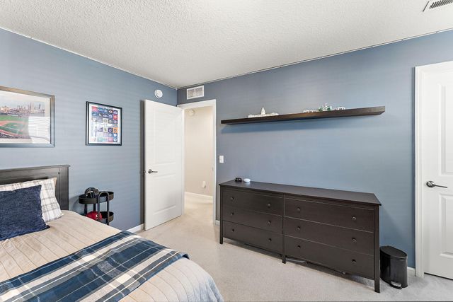 20511 Gunnison Drive, Lakeville, MN 55044