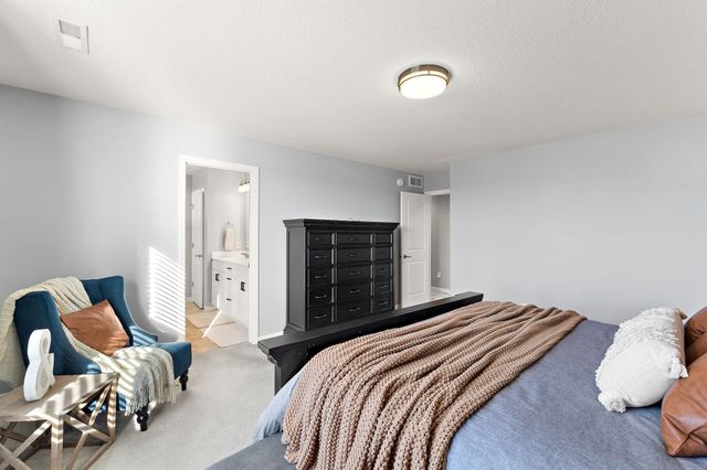 20511 Gunnison Drive, Lakeville, MN 55044