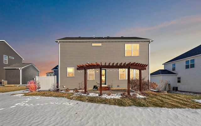 20511 Gunnison Drive, Lakeville, MN 55044