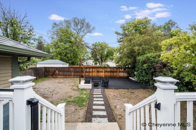 2916 REED AVE, Cheyenne, WY 82001