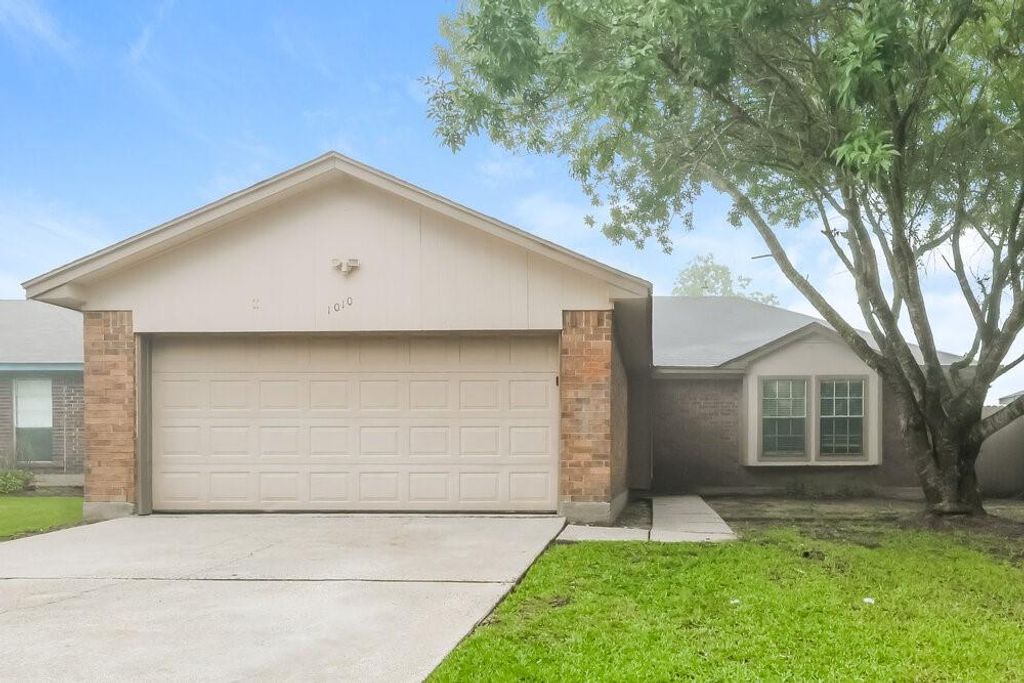 1010 Hickory Post Court, Tomball, TX 77375