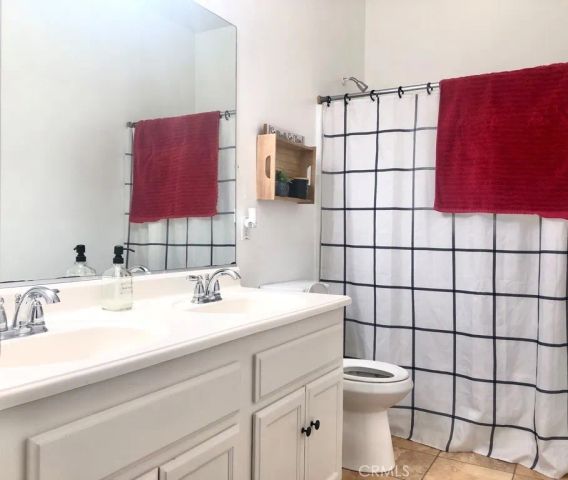 11843 Broad Oak Court, Adelanto, CA 92301