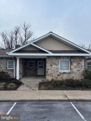 986 JOHN MARSHALL HIGHWAY 2, Front Royal, VA 22630