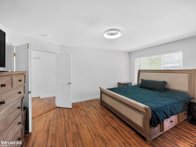 15748 Robert Drive, Macomb, MI 48044