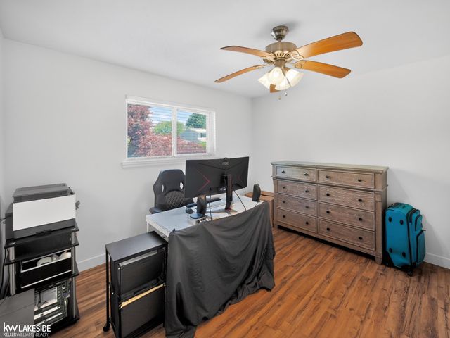 15748 Robert Drive, Macomb, MI 48044