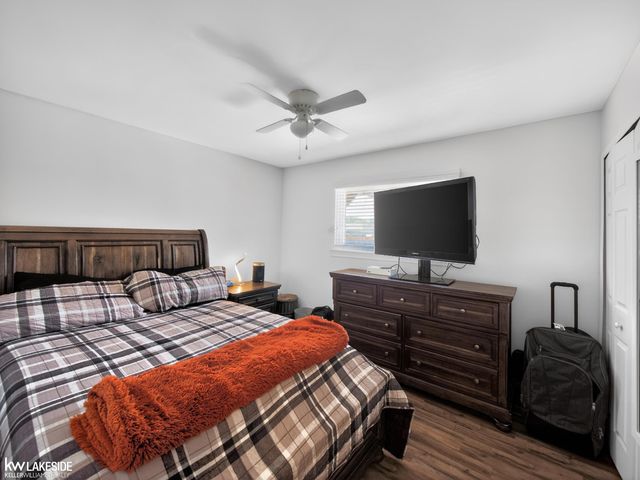 15748 Robert Drive, Macomb, MI 48044