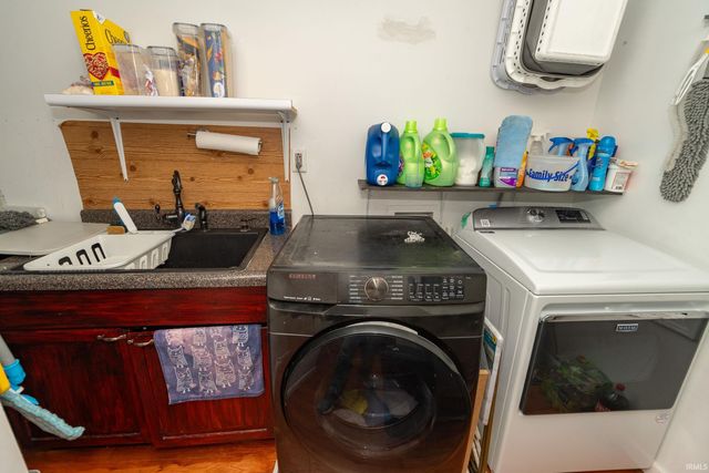 56131 Butternut Road, South Bend, IN 46619