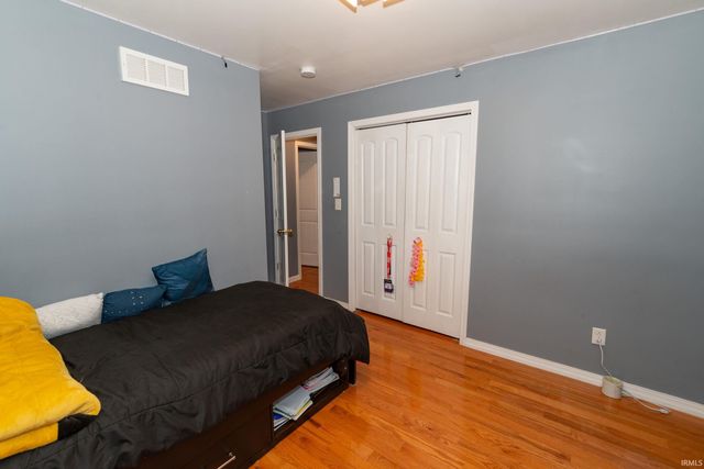 56131 Butternut Road, South Bend, IN 46619