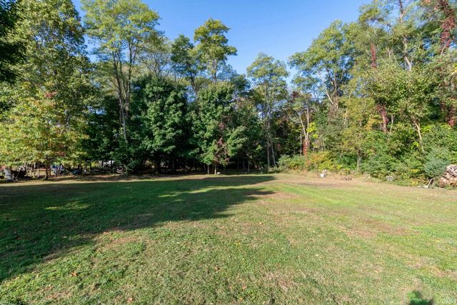 56131 Butternut Road, South Bend, IN 46619