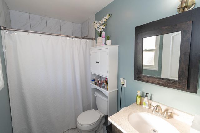 56131 Butternut Road, South Bend, IN 46619