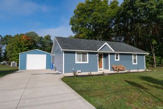 56131 Butternut Road, South Bend, IN 46619