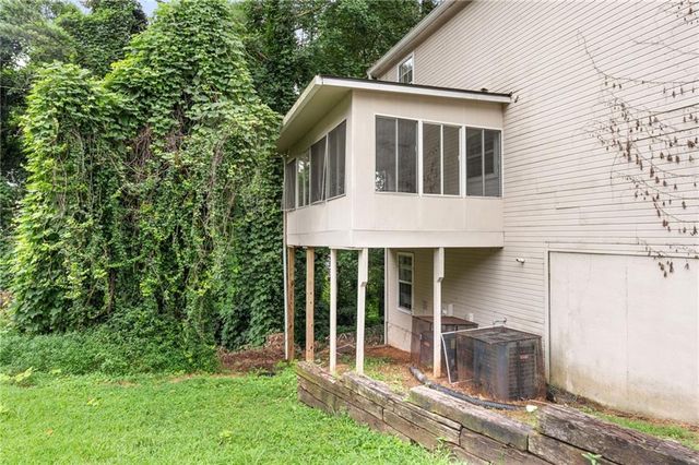 5000 Saxony Court, Stone Mountain, GA 30083