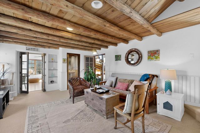 22 Cabezon Road, Placitas, NM 87043