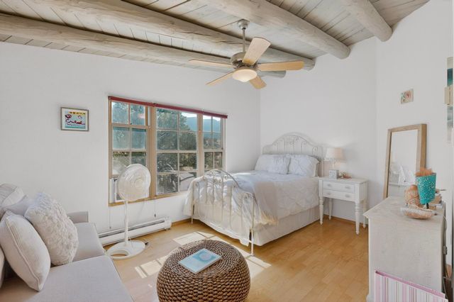 22 Cabezon Road, Placitas, NM 87043