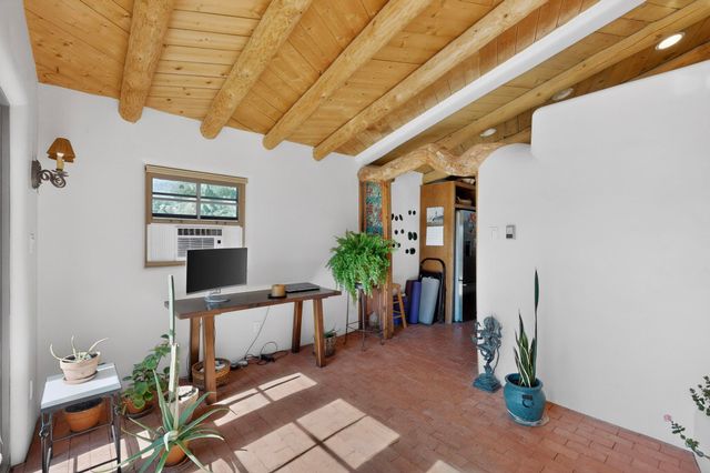 22 Cabezon Road, Placitas, NM 87043