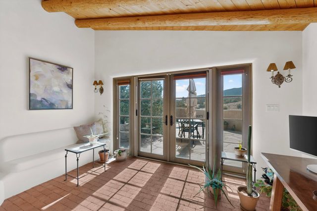 22 Cabezon Road, Placitas, NM 87043