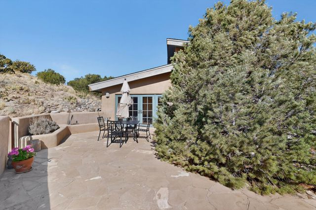 22 Cabezon Road, Placitas, NM 87043