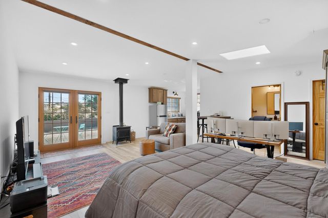 22 Cabezon Road, Placitas, NM 87043