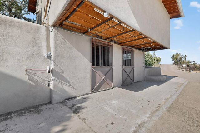 22 Cabezon Road, Placitas, NM 87043