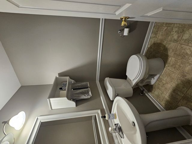 4012 BLACKSTONE Drive, Aurora, IL 60504