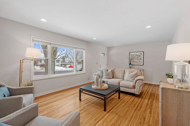 3717 Main Street NE, Columbia Heights, MN 55421