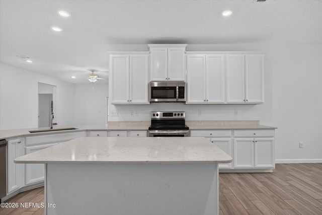 9905 ANSLEY LAKE Drive, Jacksonville, FL 32222