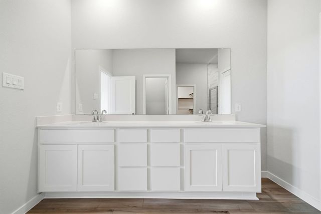 1568 Elm Court, Angleton, TX 77515