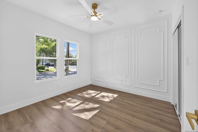 1301 Townsend Ave Apt 4, San Antonio, TX 78209