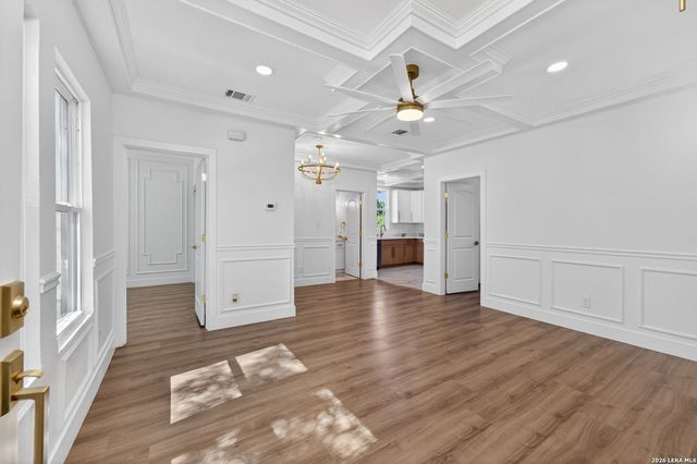 1301 Townsend Ave Apt 4, San Antonio, TX 78209