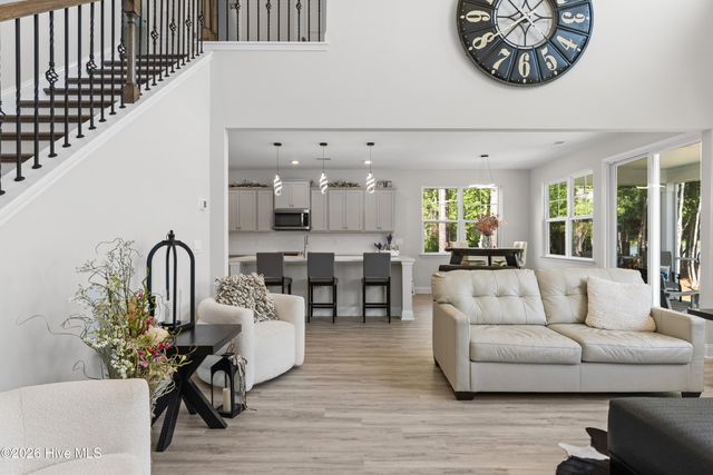 9016 Chesterfield Drive NW, Calabash, NC 28467