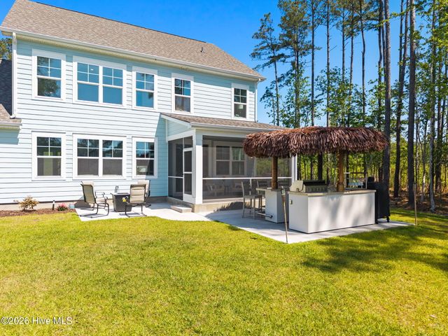 9016 Chesterfield Drive NW, Calabash, NC 28467