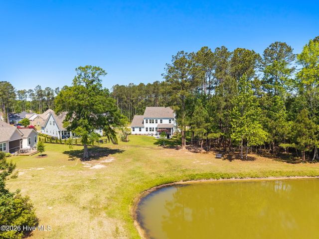 9016 Chesterfield Drive NW, Calabash, NC 28467