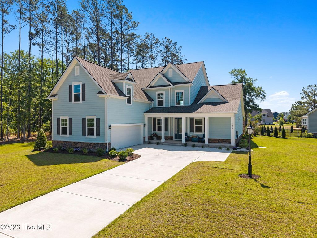 9016 Chesterfield Drive NW, Calabash, NC 28467