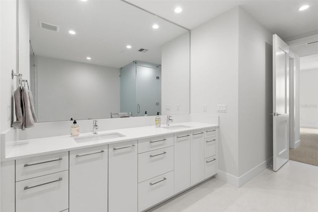301 1ST STREET S 1204, St Petersburg, FL 33701