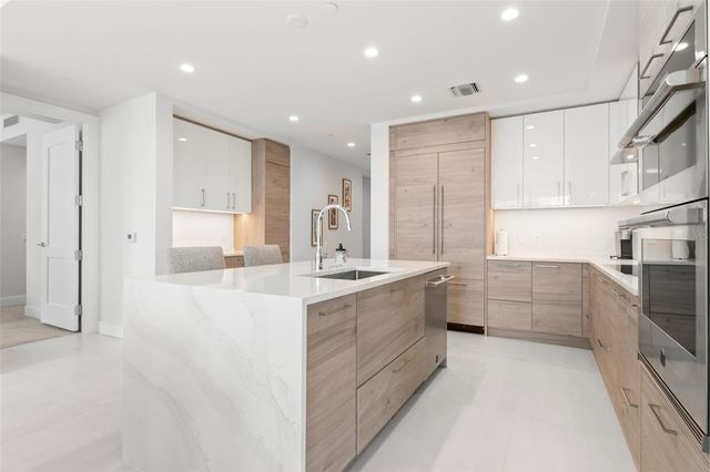 301 1ST STREET S 1204, St Petersburg, FL 33701